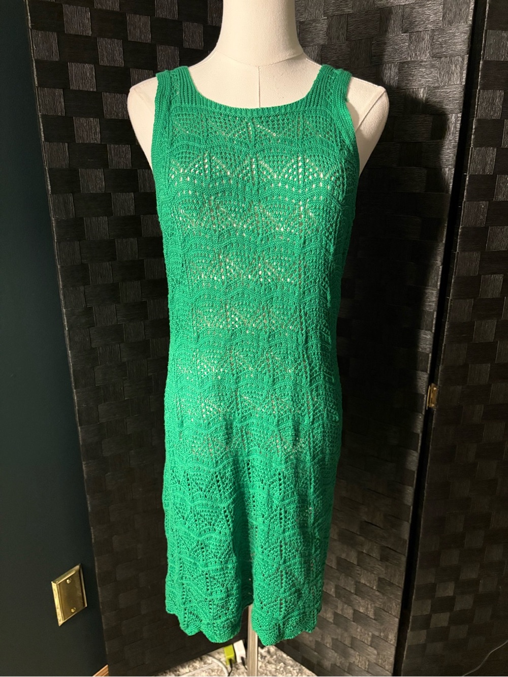 Tahari brand Kelly green crochet dress beach cover-up